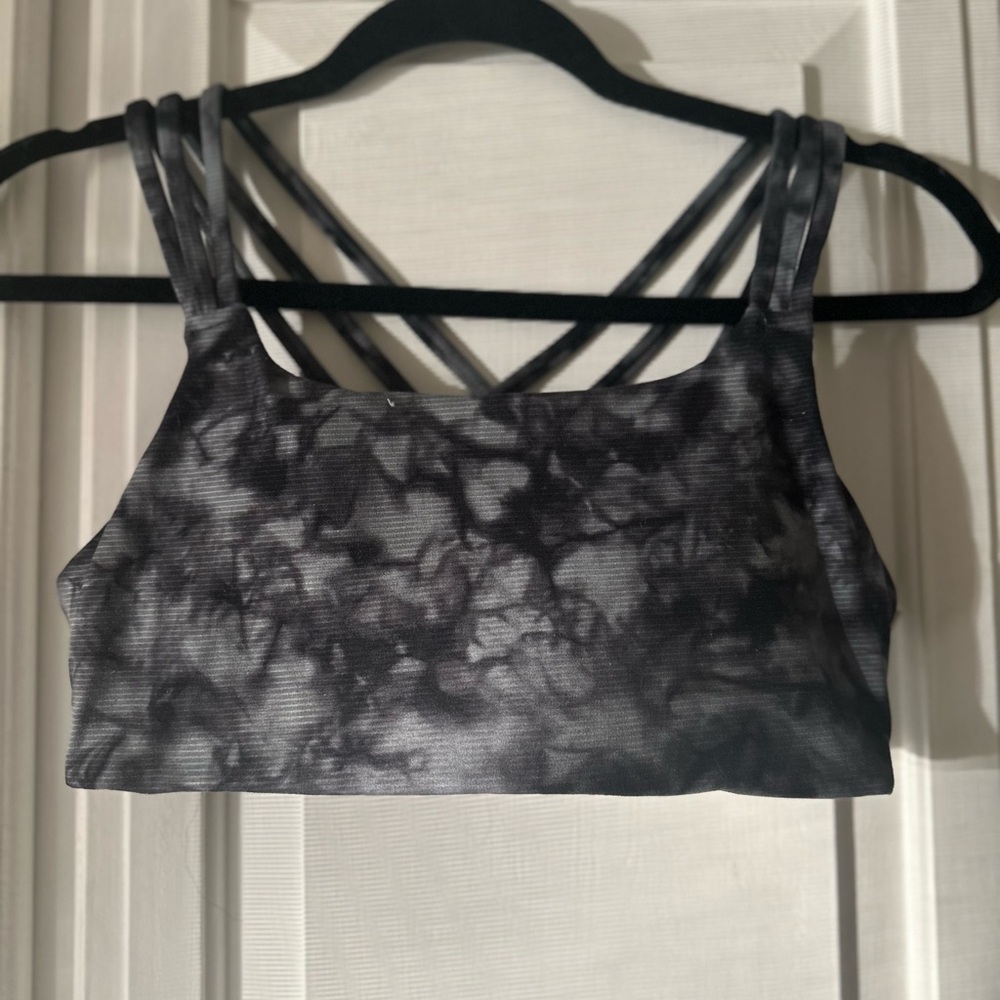 Athleta Black and Gray Tie-Dye Sports Bra